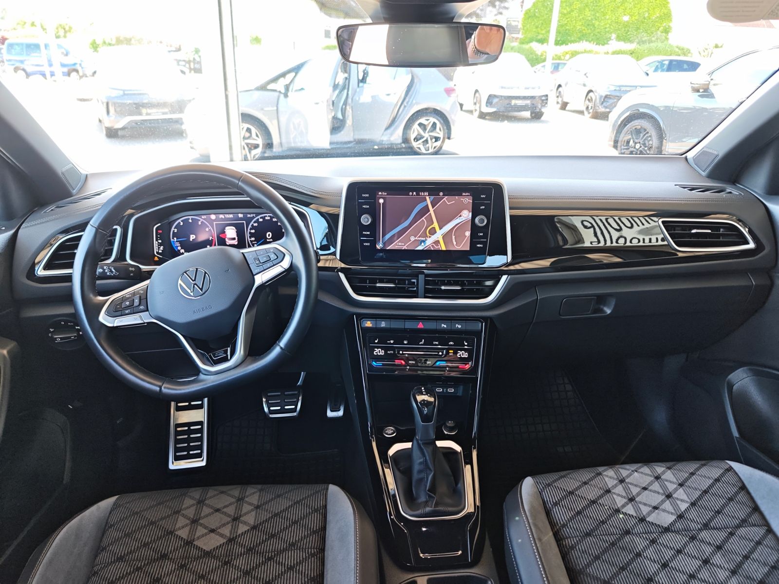 Volkswagen T-Roc - Bild 18