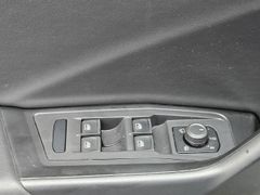 Fahrzeugabbildung T-Roc Cabriolet Style 1.5 TSI KAM LED NAV