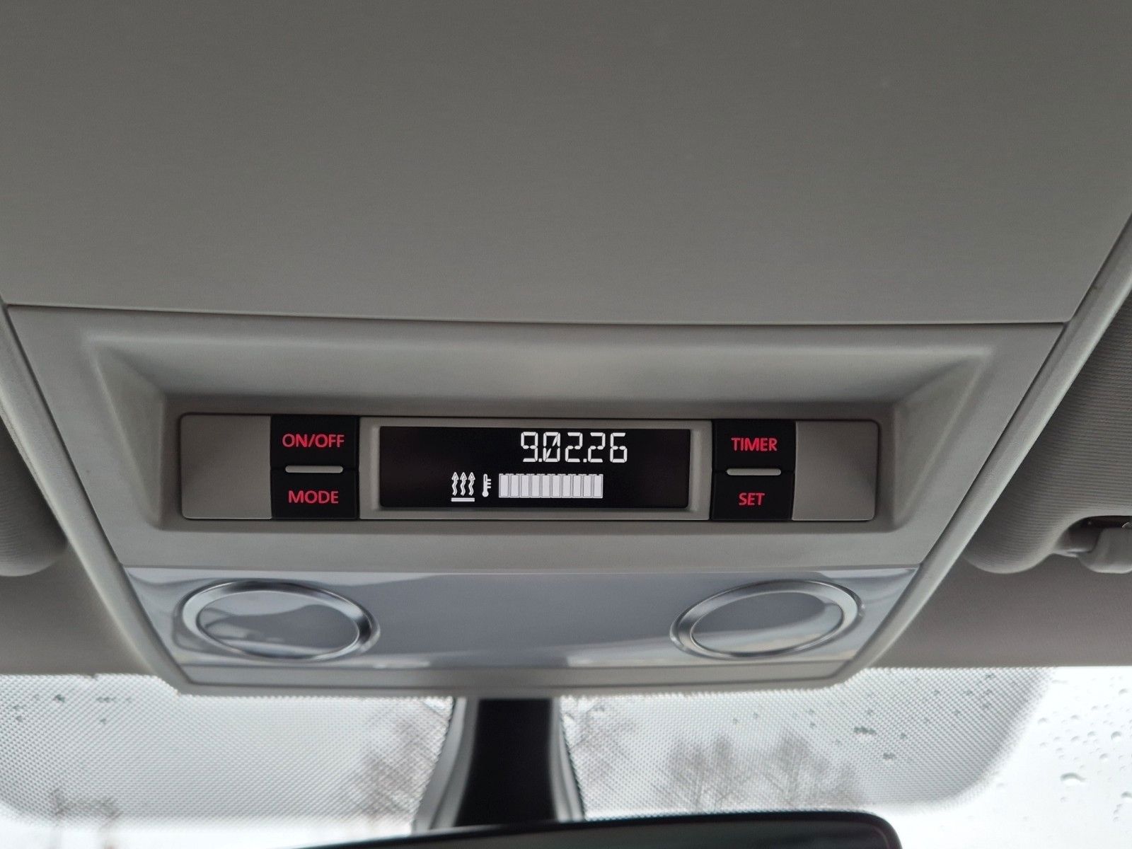 Fahrzeugabbildung Volkswagen T6 2.0 TDI COMFORT DSG AHK LED KAM STHZ WINTERR