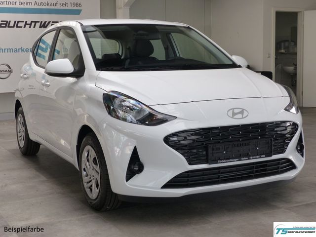 Hyundai i10 1.0 Navi+Klima+AppConnect+DAB+Cam+PDC+Shzg