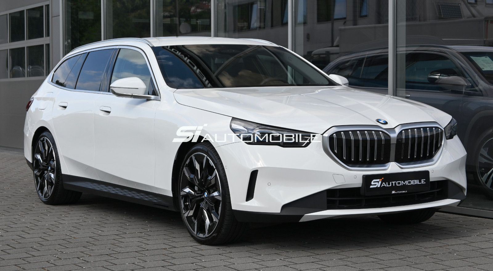 Fahrzeugabbildung BMW 540d xDr. Touring °UVP 92.400€°AD.FAHRWERK-PROF°