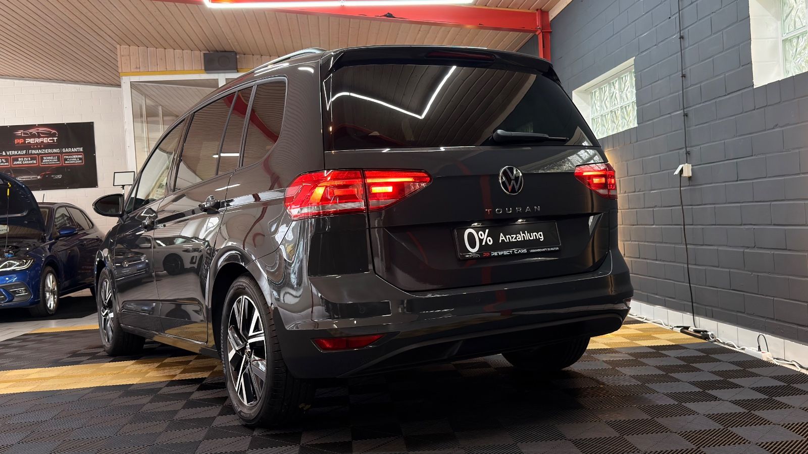 VW Touran Touran Highline AHK|Dynaudio|Massage|7-Si|Kamera Vorschau 11