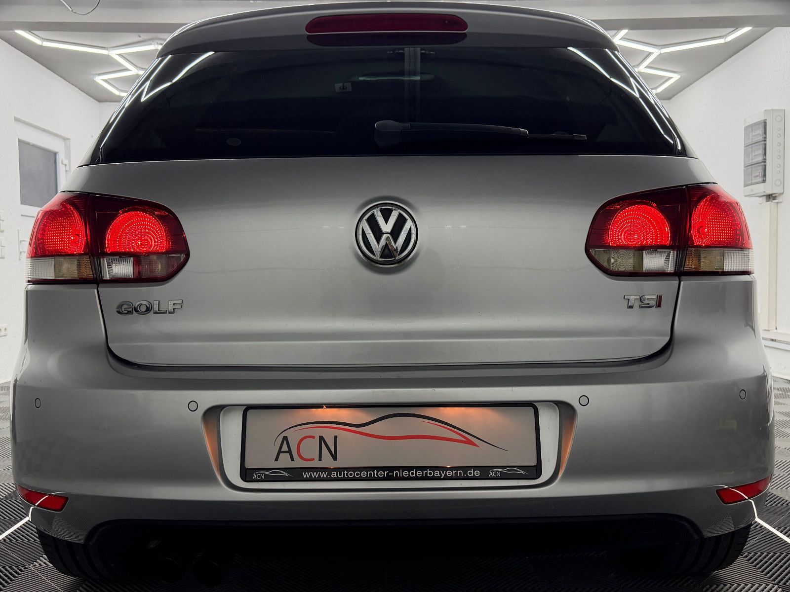 Fahrzeugabbildung Volkswagen Golf VI Highline/eGSD/ALCANTARA/KLIMAA./1.HAND