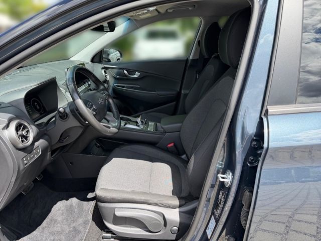 Fahrzeugabbildung Hyundai KONA Trend Elektro 2WD +KLIMA+NAVI+PDC+RFK+UVM+