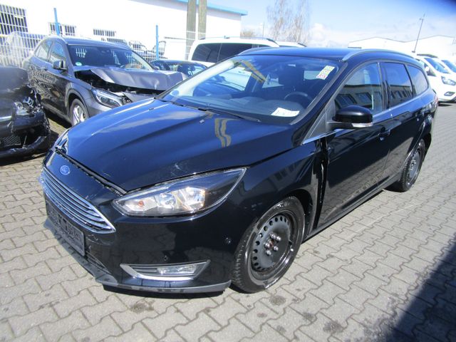 Ford Focus Turnier Titanium 1.0 Benzin, Navi