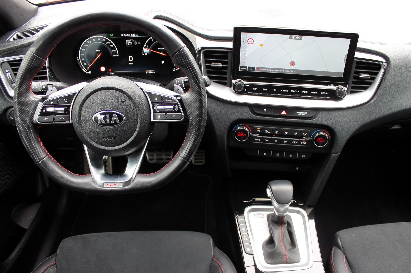 Fahrzeugabbildung Kia pro cee'd GT 1.6TGDI ACC KAM eGSD PDC CarPlay BT