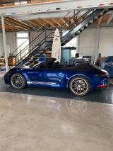 Porsche 992 Carrera 4 Cabriolet Carrera