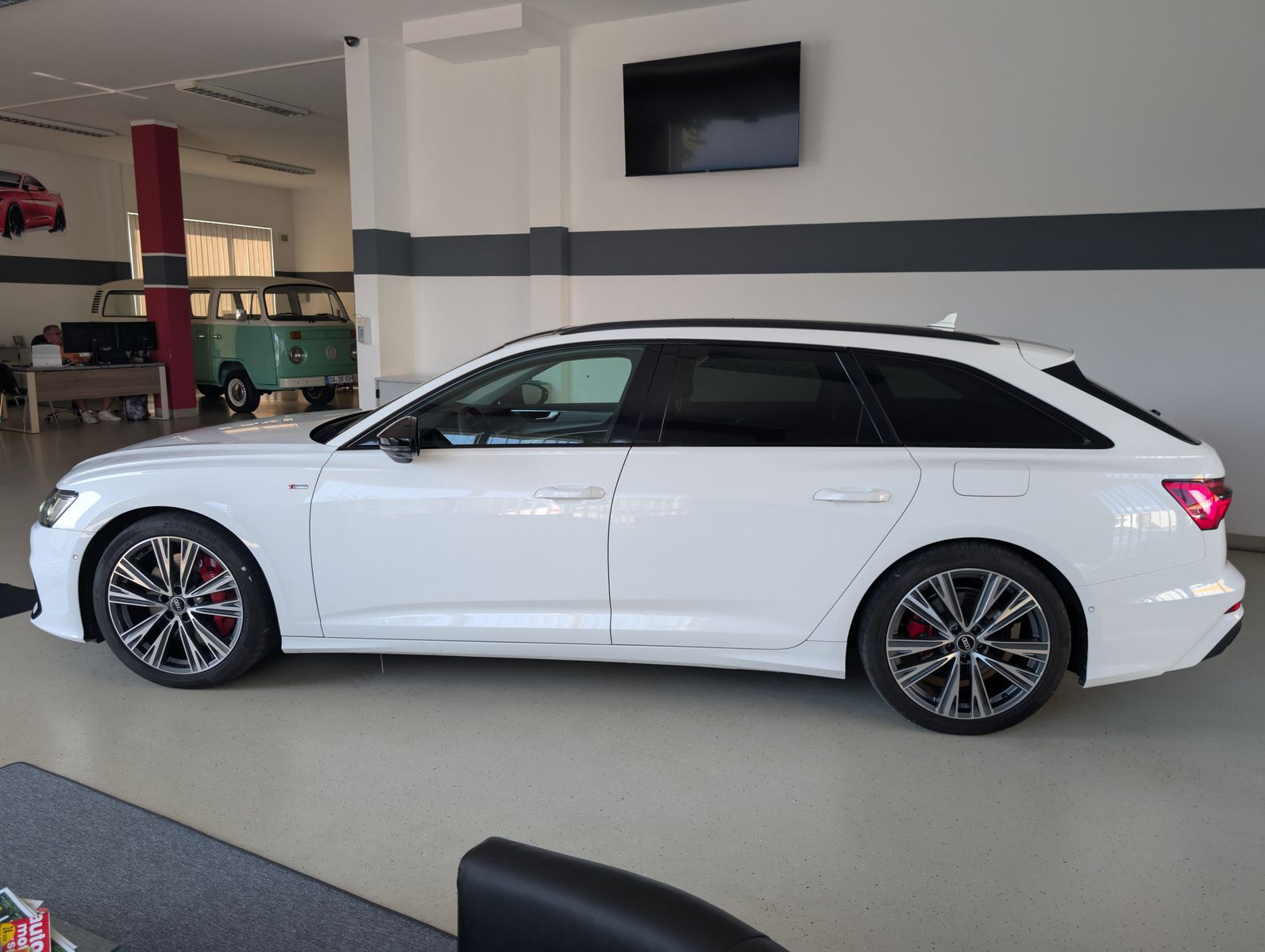 Fahrzeugabbildung Audi A6 55 TFSI e quat 3x S-Line MATRIX PANO 4xKlima