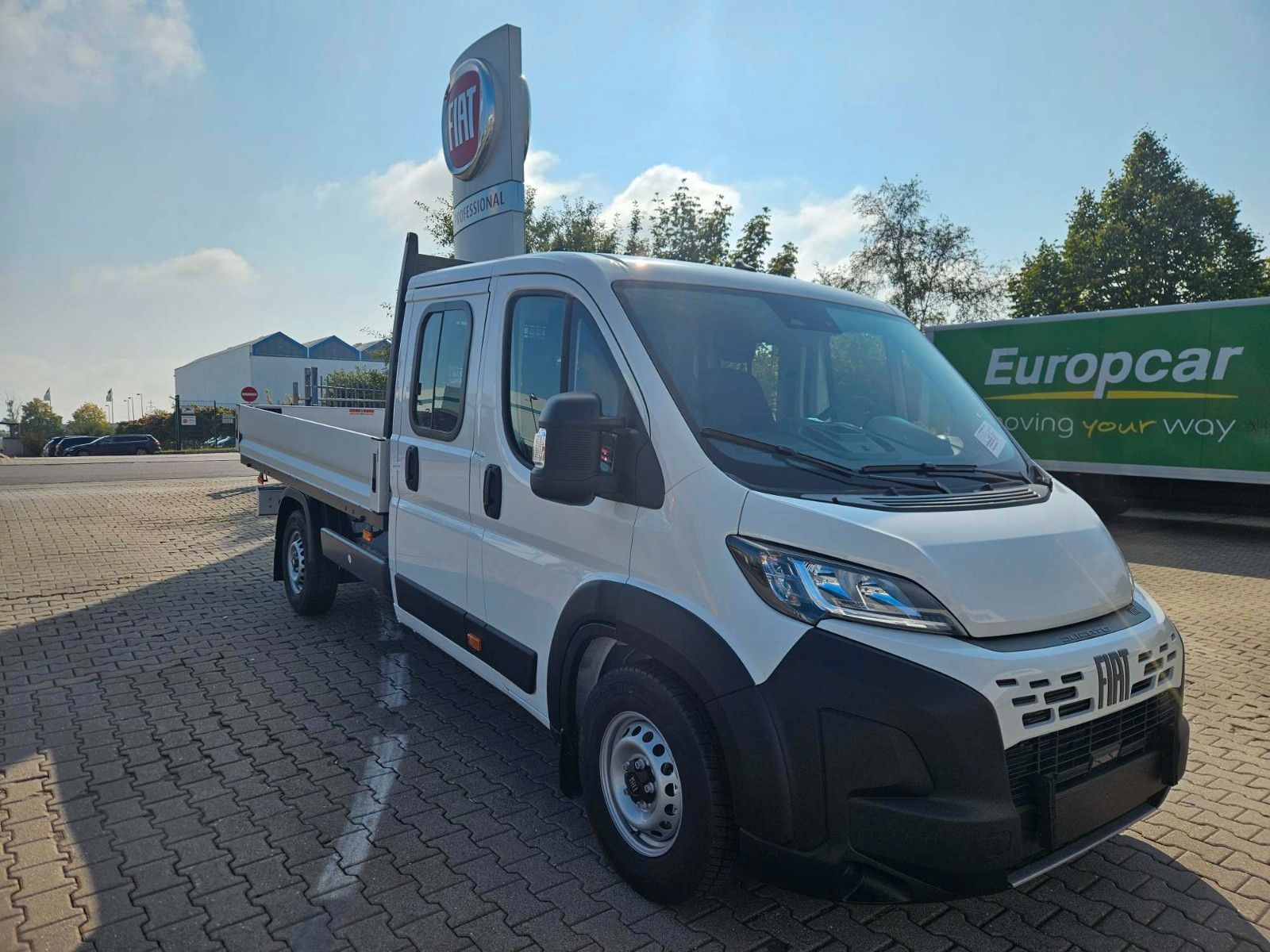 Fahrzeugabbildung Fiat Ducato Doka. 35 L4 140 Multijet