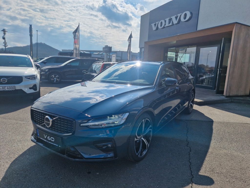 2025 Volvo V60