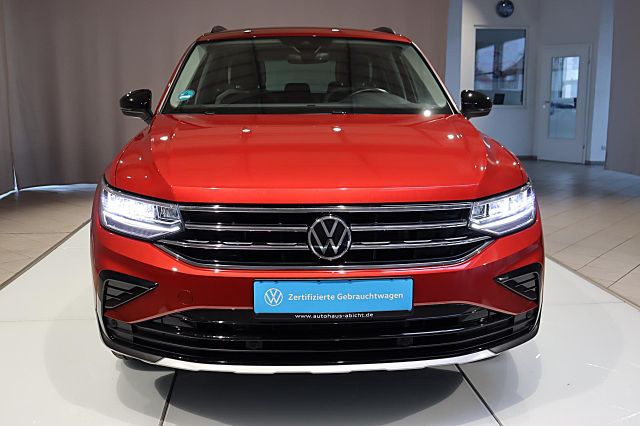 Tiguan 2.0 TSI Urban Sport 4M AHK KAMERA NAVI BT