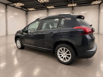 Peugeot 2008 - 9