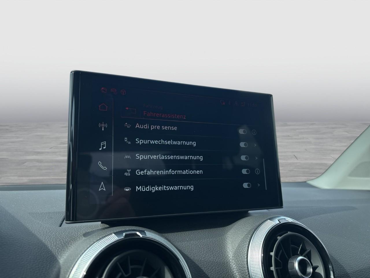 Audi Q2 35 TFSI S tronic advanced LED Navi RKamera, миниатюра 24