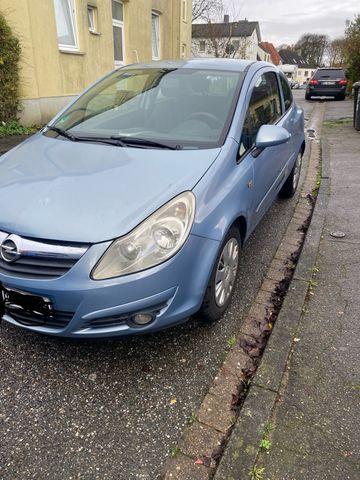 Opel Corsa 1.0 Benzin mit frische TÜV 11.2026