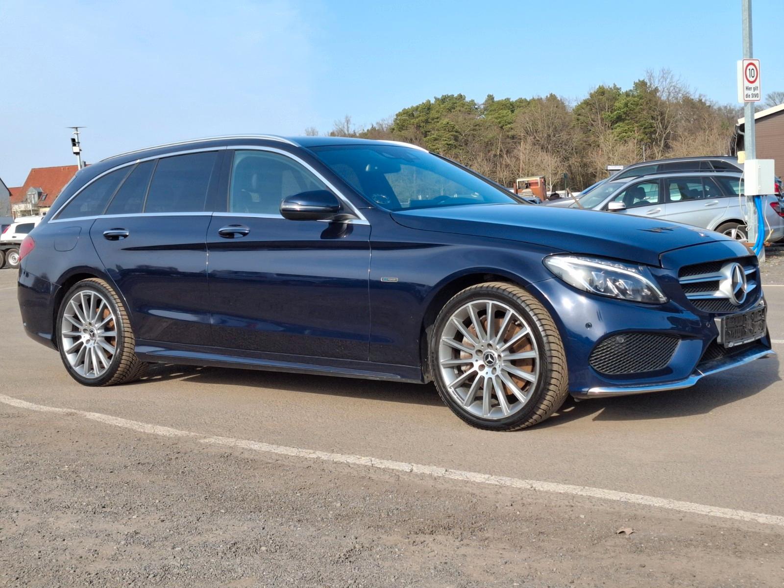 Mercedes-Benz C 350   2.0 CT-Modell AMG-LINE.AMBIANTE,HEAD-Up.