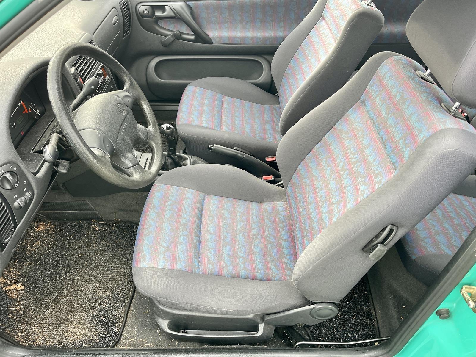 Volkswagen Polo*1.Hd*Orig 21.000 KM*Servo*2xAirbag*Schiebed