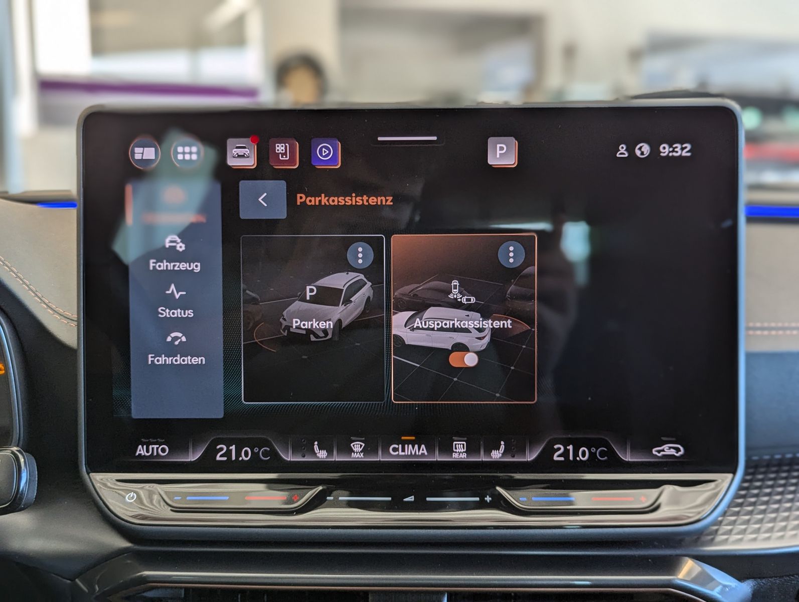 CUPRA Leon 1.5 eTSI Intelligent-Dynamic-Edge-Pake Cam - Image 26