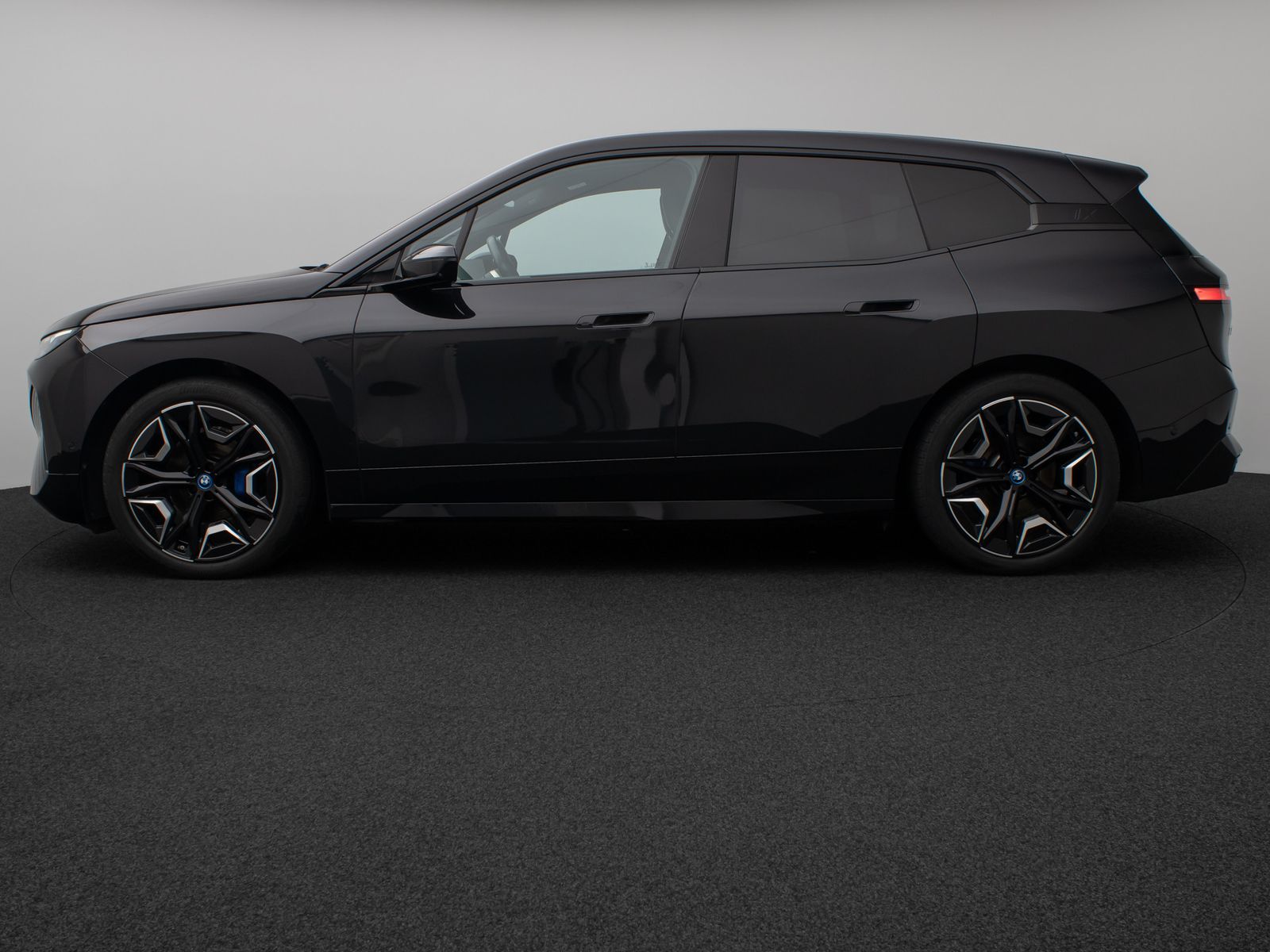 Fahrzeugabbildung BMW iX xD40 Sport SkyLounge 360°Laser DAB H/K 22Zoll