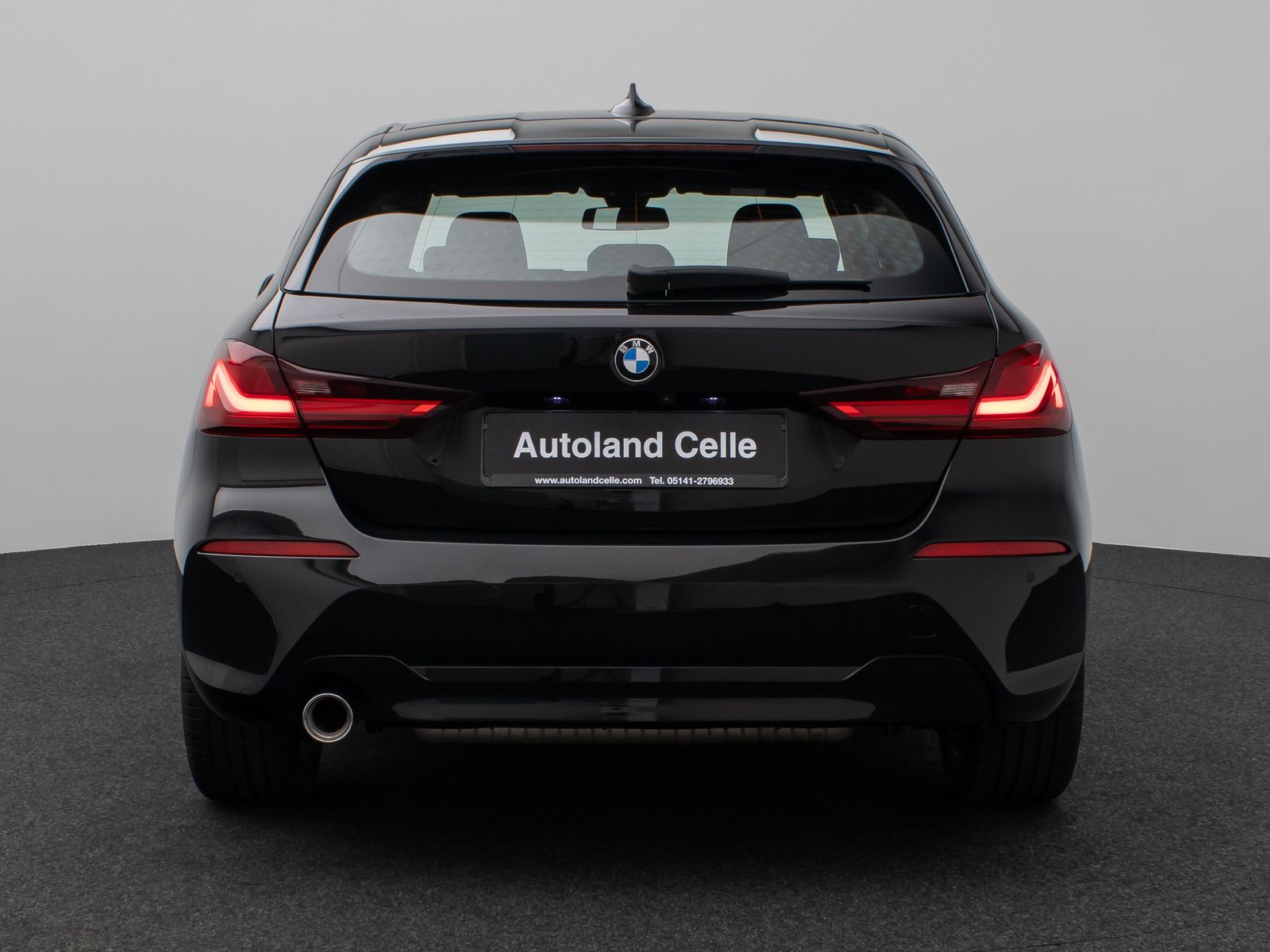 Fahrzeugabbildung BMW 118i Kamera DAB CockPitPro Geschwindigkeitsr LED