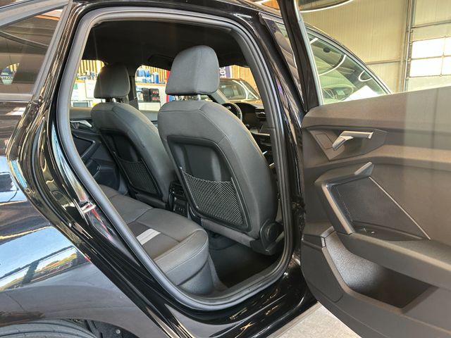 Audi A3 Limousine 30 TFSI advanced *LED*Virtuel*NAVI*