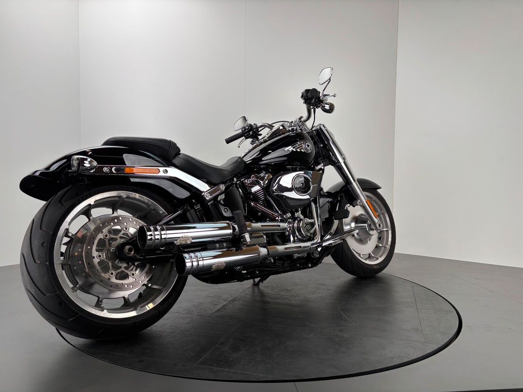 Fahrzeugabbildung Harley-Davidson FAT BOY 117 *JEKILL&HYDE *SEITL. KENNZEICHEN