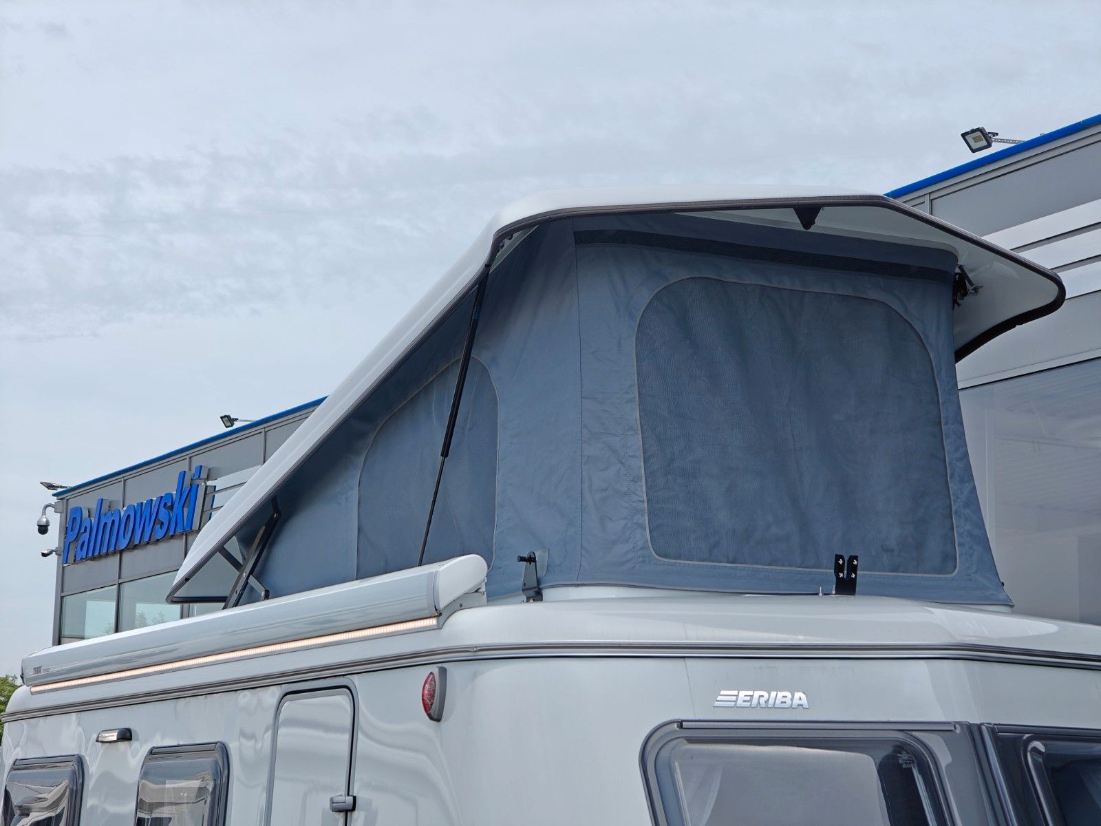 Fahrzeugabbildung HYMER / ERIBA / HYMERCAR Touring 630 Urban SD - JETZT 4.794€ SPAREN !