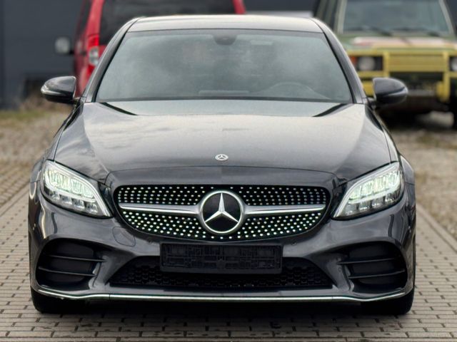 Mercedes-Benz C 180  AMG Line Limousine Kamera Alcantara LED