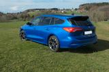 Ford Focus Turnier 110kW LED Navi AHK Winter ST-Line - Ford Focus von privat