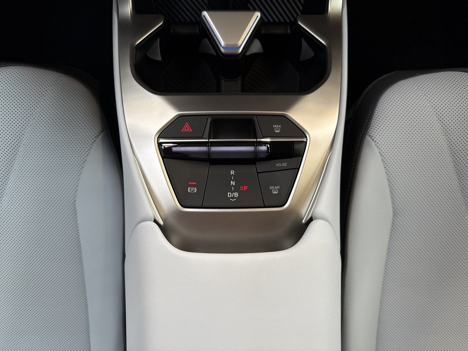 BMW iX3 - Bild 19