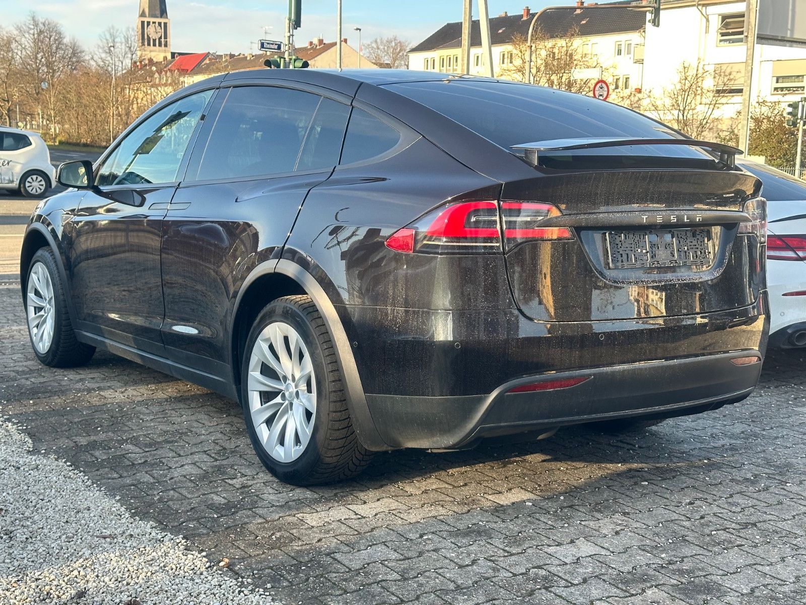 Fahrzeugabbildung Tesla MODEL X 90D PERFORMANCE+7SITZER+AHK