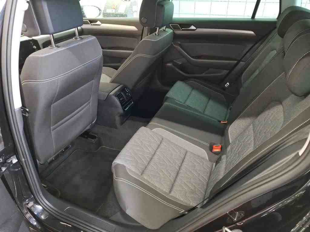 Fahrzeugabbildung Volkswagen Passat Variant TDI Business DSG Matrix Navi ACC