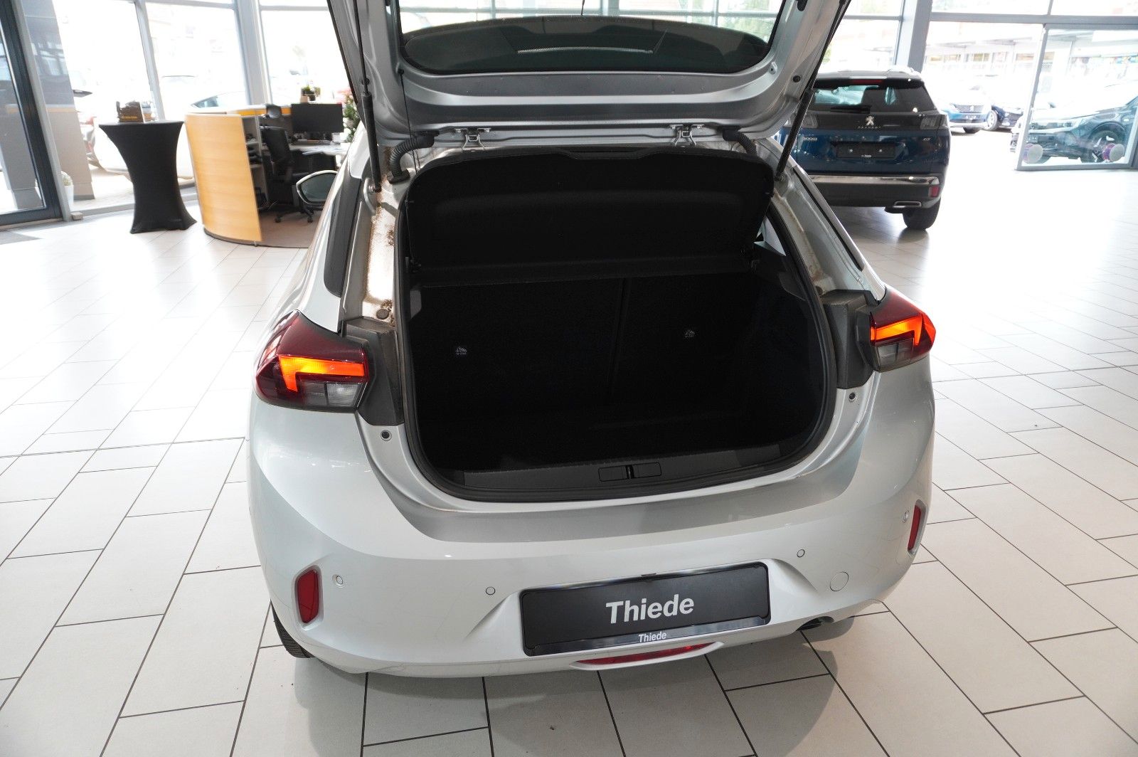 Fahrzeugabbildung Opel Corsa F 1.5D ELEGANCE NAVI/LED/KAMERA/TEMP/DAB+
