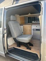 Volkswagen T5 Bulli Camper mit Aufstelldach 6 Sitzplätze - Volkswagen T5: Aufstelldach