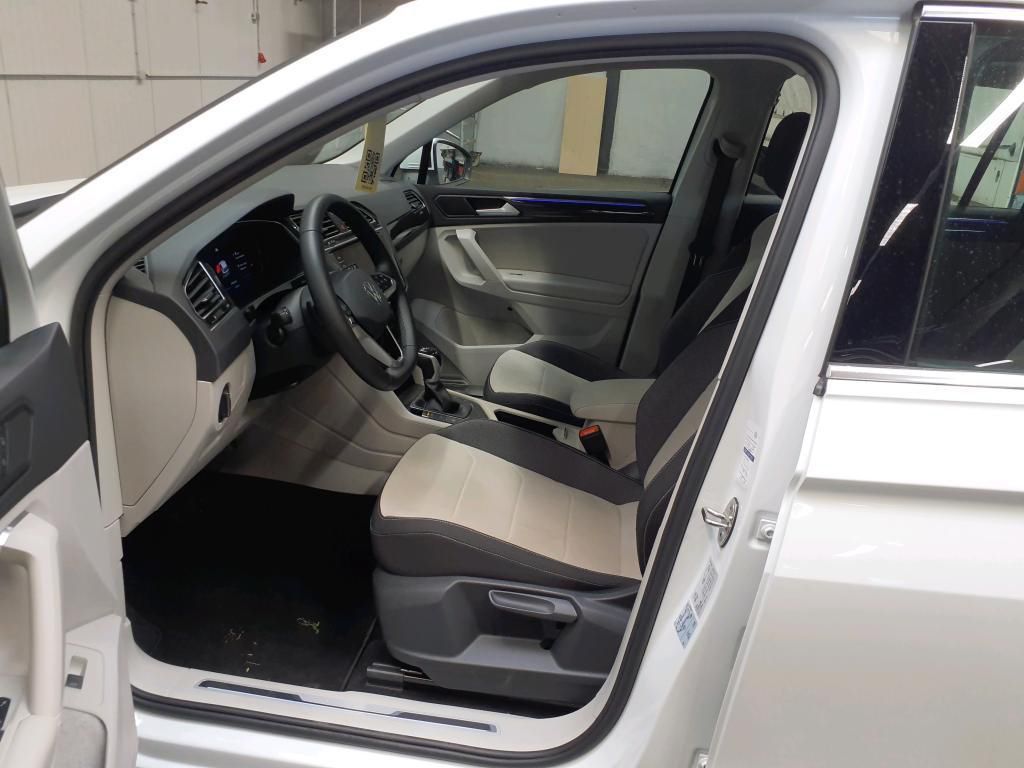 Volkswagen Tiguan Elegance 1.5 TSI 110kW 7-Gang DSG 4 Türen