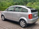 Audi A2 1.4 - BENZIN, KLIMA, EINPARKHiLFE, SCHECKHEFT - gebrauchte Audi A2 aus dem Jahr 2001