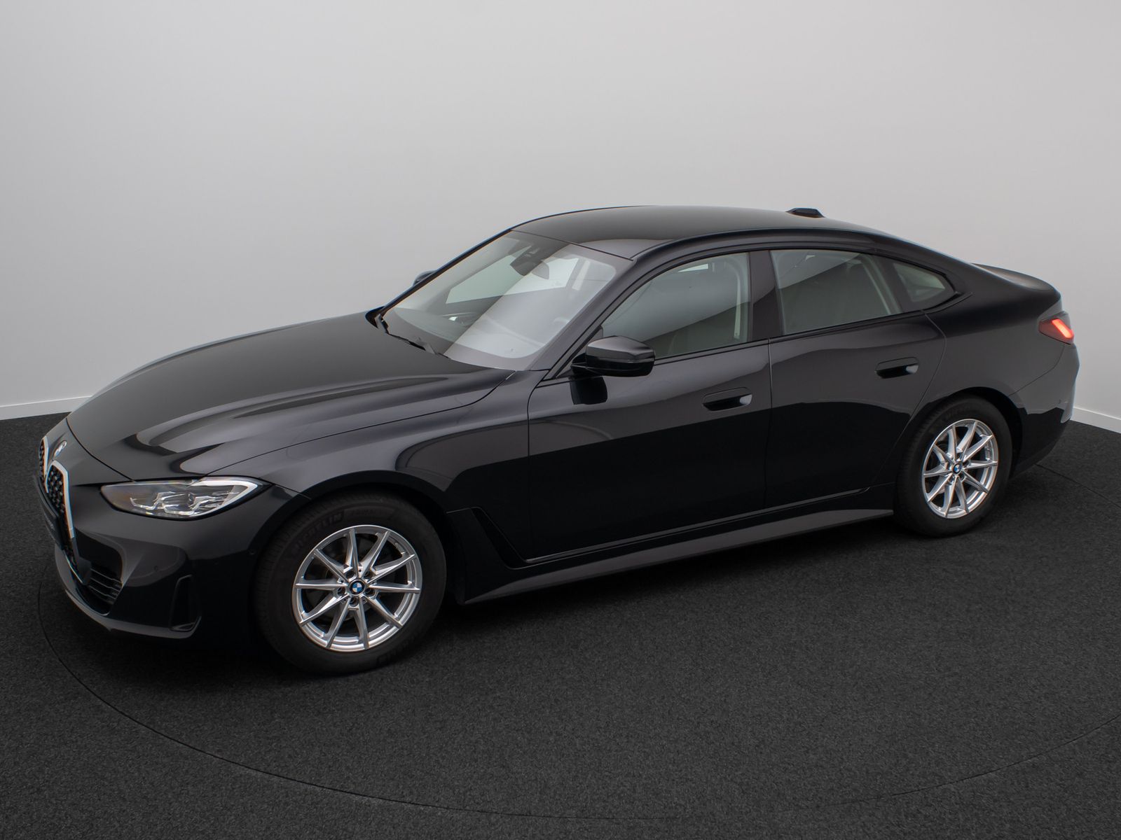 Fahrzeugabbildung BMW 420 Gran Coup&eacute; DAB Kamera Standheizung Sport