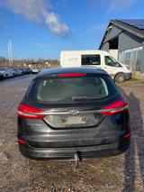 Ford Mondeo Turnier Titanium - Ford Mondeo: Zentralverriegelung
