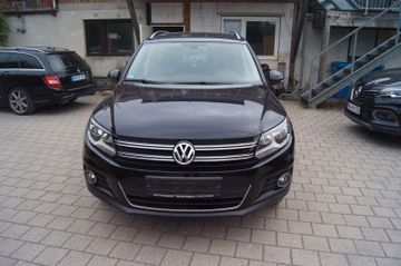 Volkswagen Tiguan - 2