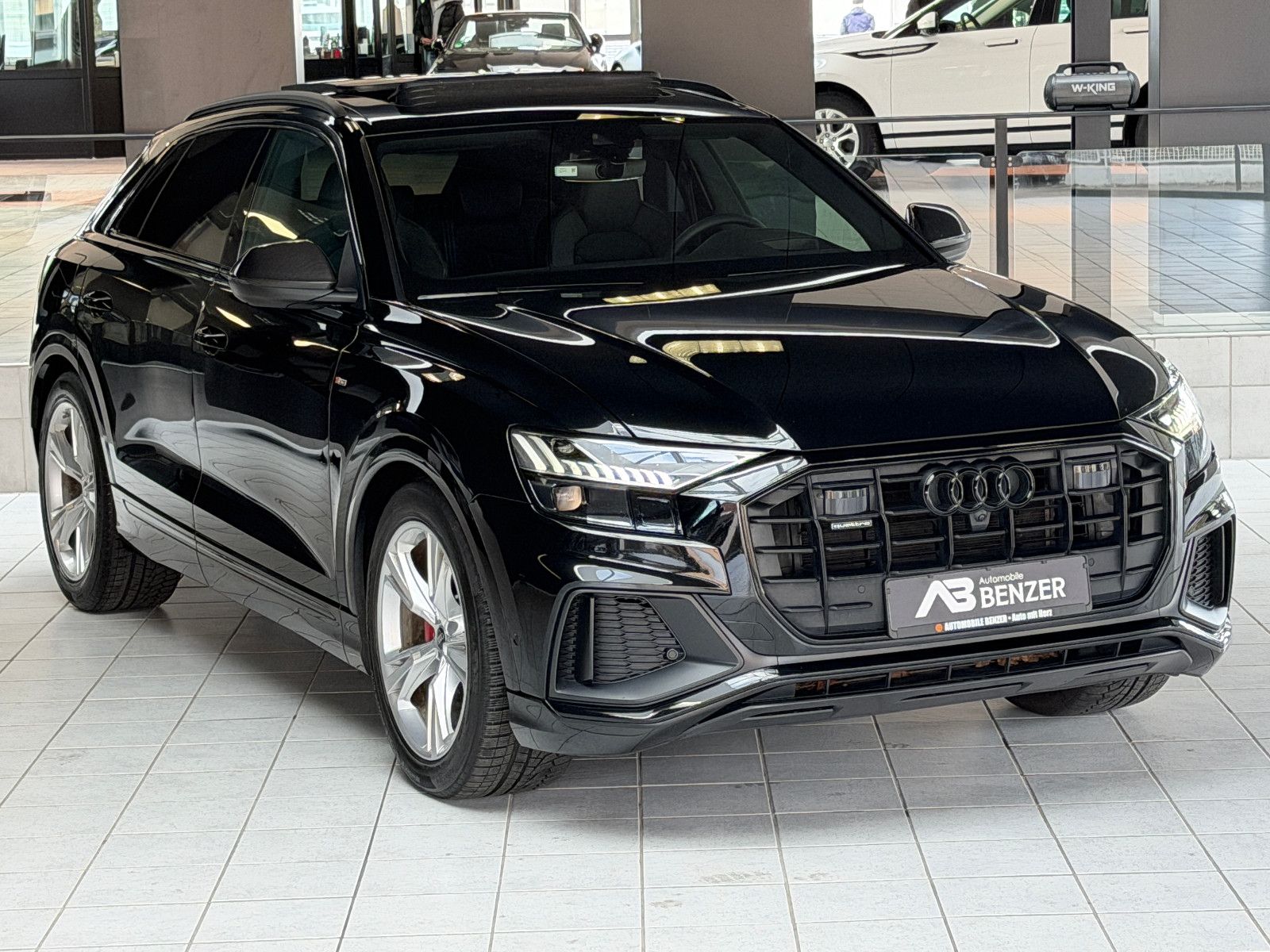 Fahrzeugabbildung Audi Q8 50 TDI Quattro/COMPETITION-PLUS/CARBON/VOLL