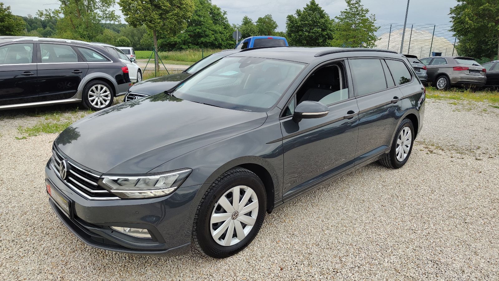 VW Passat 2.0 TDI Var. Conceptline LED*Navi*Kamera*