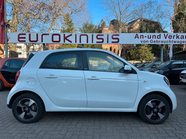 Smart forfour TWINAMIC passion DCT*NAVI*SHZ*PTS*KAM*