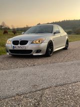 BMW E60 525i - BMW 525: E60 525i