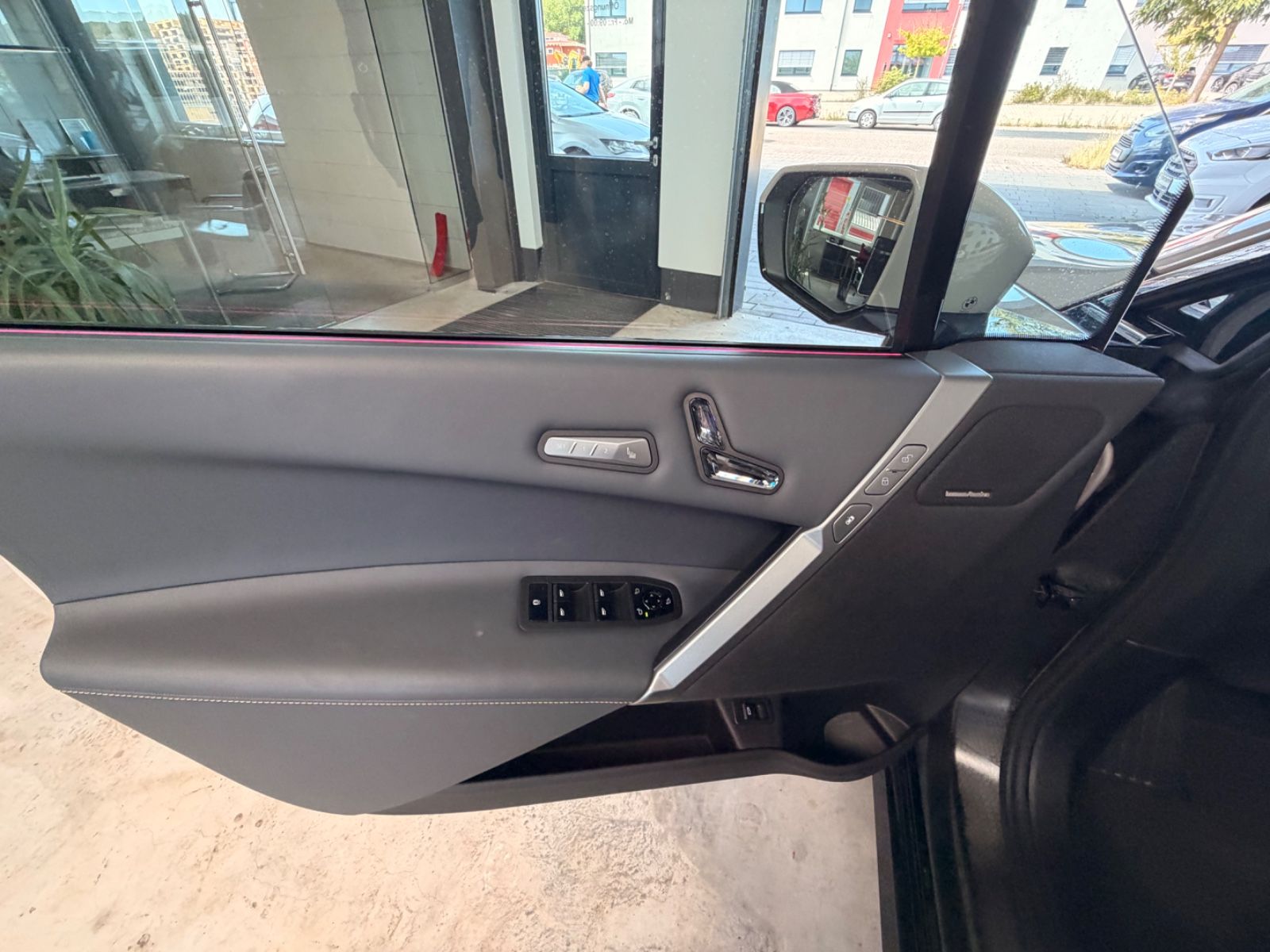 BMW iX xDrive45 MSportPro 22Z AHK MMultisitze foto 19