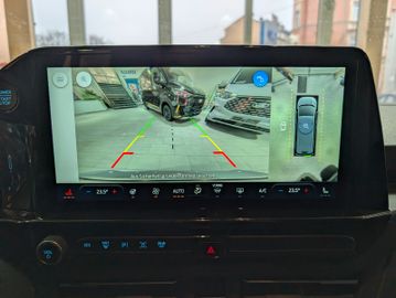 Ford Tourneo Custom Titanium X L2 Matrix