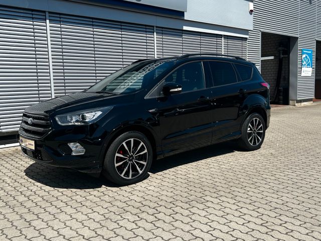 Kuga ST-Line