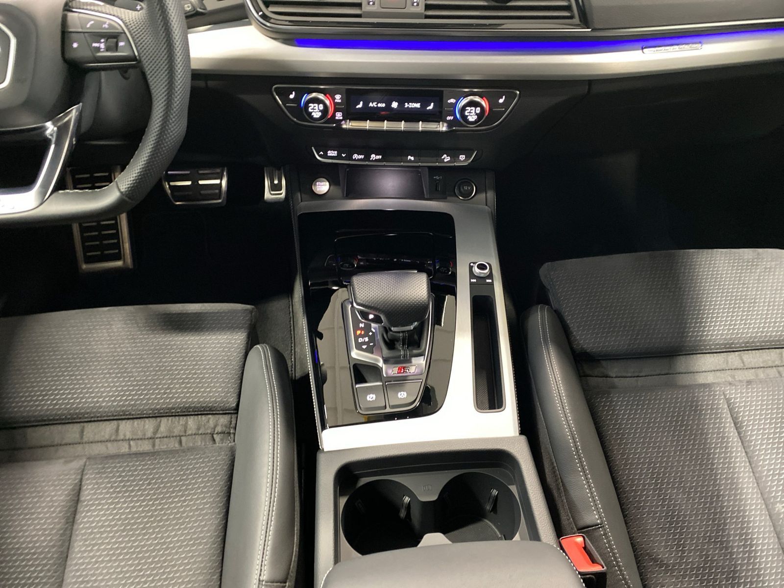 Audi SQ5 - Bild 14