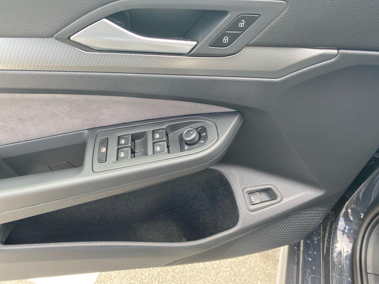 Volkswagen Golf VIII Variant 2.0 TDI Alltrack 4M DSG LED Na, миниатюра 12