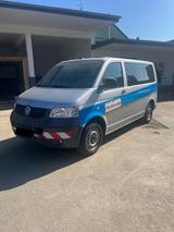 Volkswagen VW T5 Caravelle Transporter Vermessungs Fa... - VW T5 Gebrauchtwagen in Frankfurt