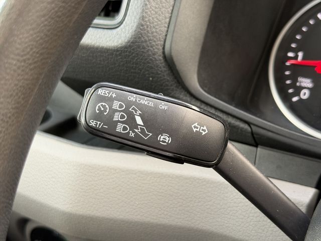 Crafter PLUS 35 2.0 TDI L3H2 FWD