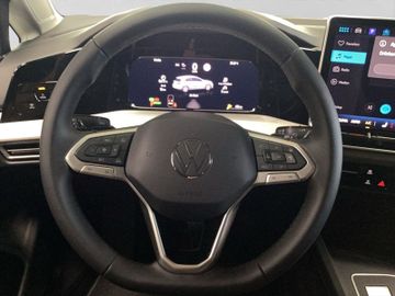 Volkswagen Golf - 9
